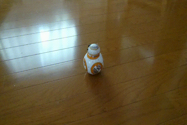 BB-8ラジコンで遊ぶ(1)：株式会社サブスレッド